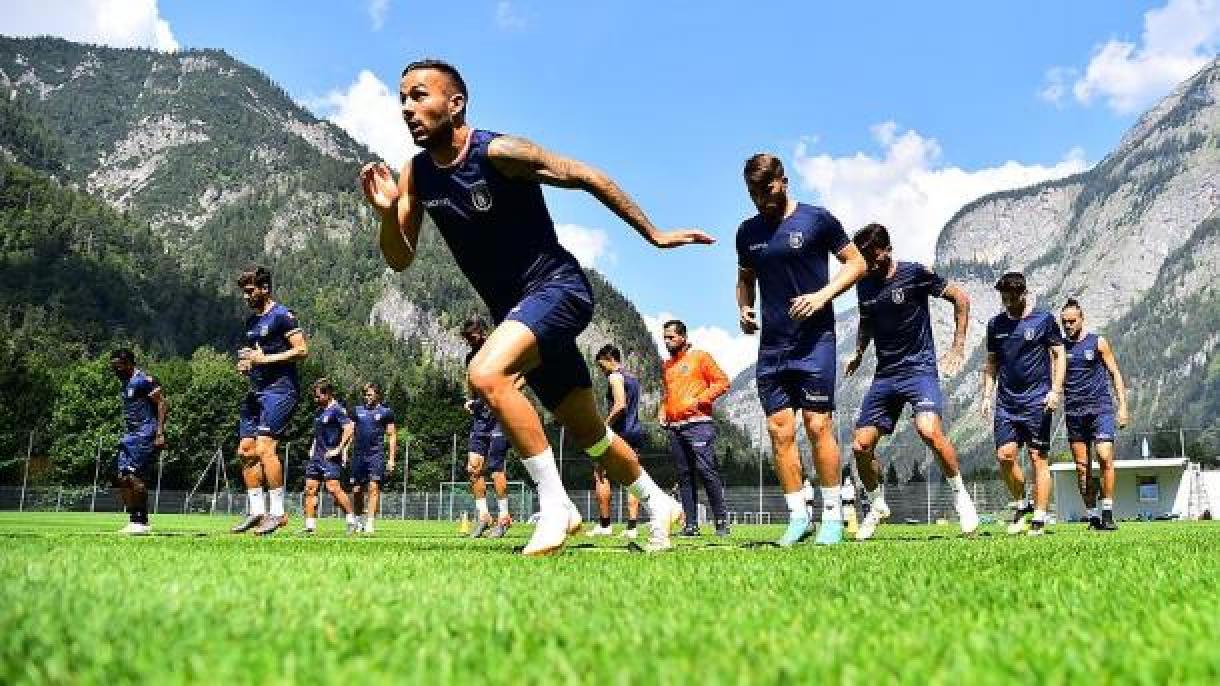 Medipol Başakşehir Burnley qarşılaması TRT 1 ekranlarında