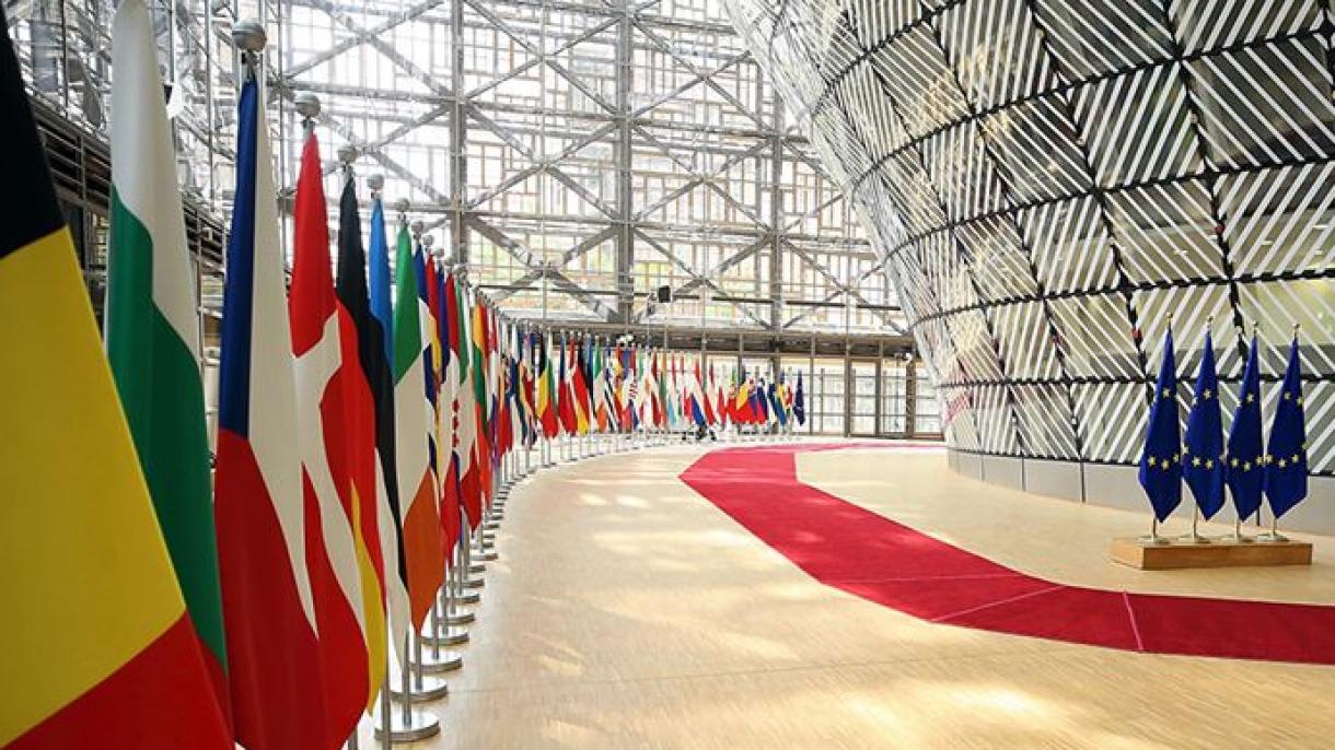 Ministri finansija eurozone prekinuli razgovore o mjerama za spas ekonomije