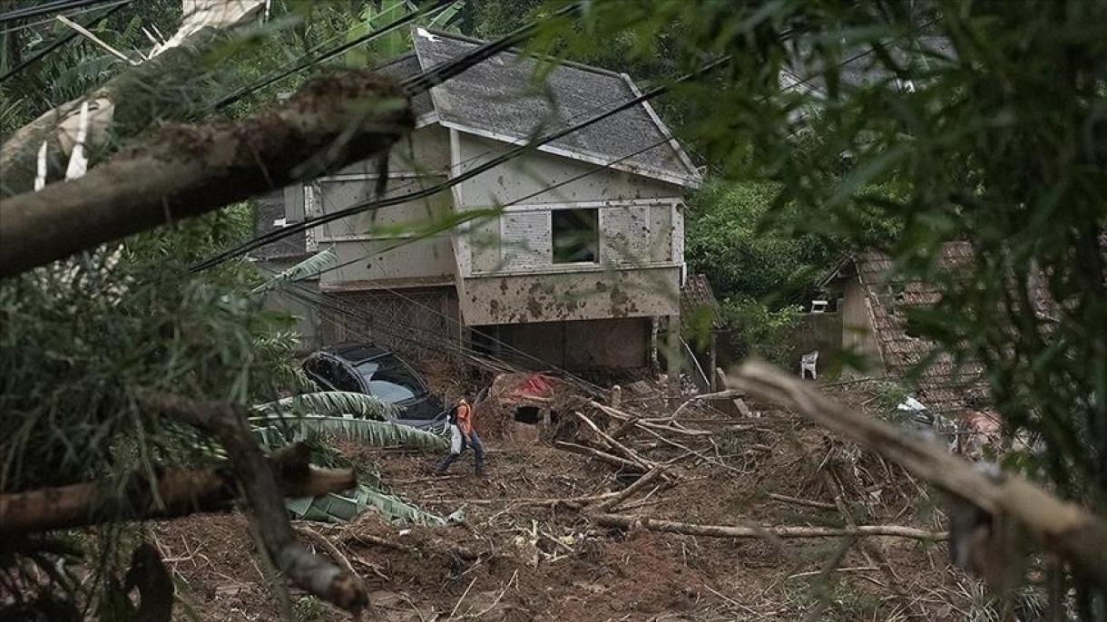 Inundaciones en Brasil dejan al menos 126 muertos