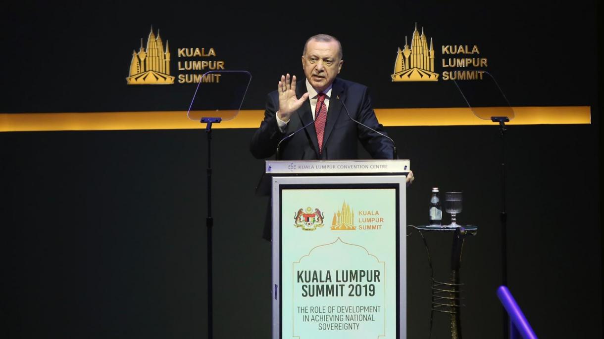 Turkiya prezidenti Erdo’g’an Malayziyada bo’lib o’tayotgan sammitda ma’ruza qildi
