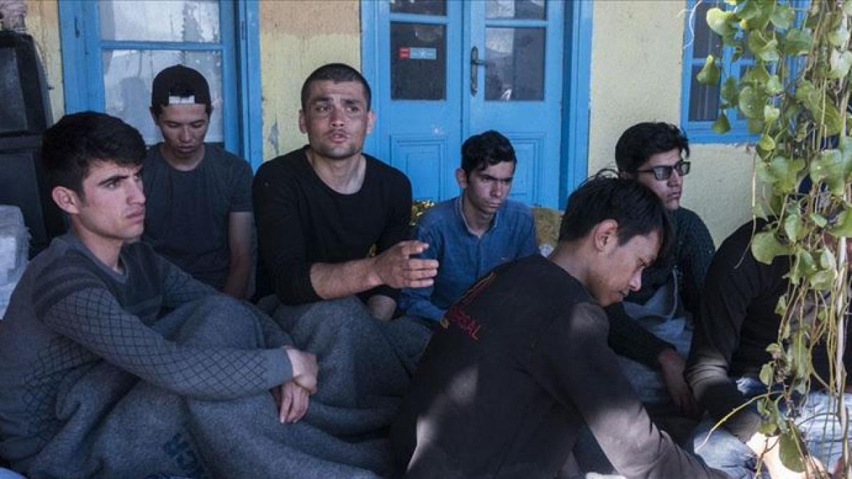 یونانی جزیرے میدیلی میں مہاجرین سے ناروا سلوک