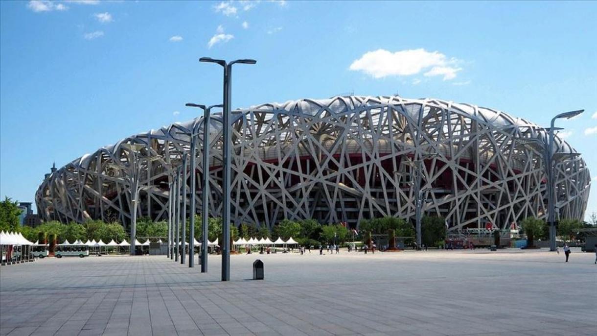 China interrompe jogos de futebol em meio a surto de coronavírus