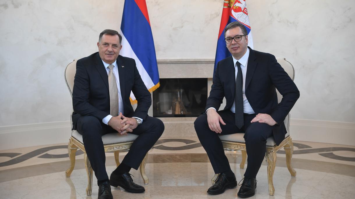 Vučić zamolio Dodika i sve u RS-a da učestvuju u radu institucija u BiH