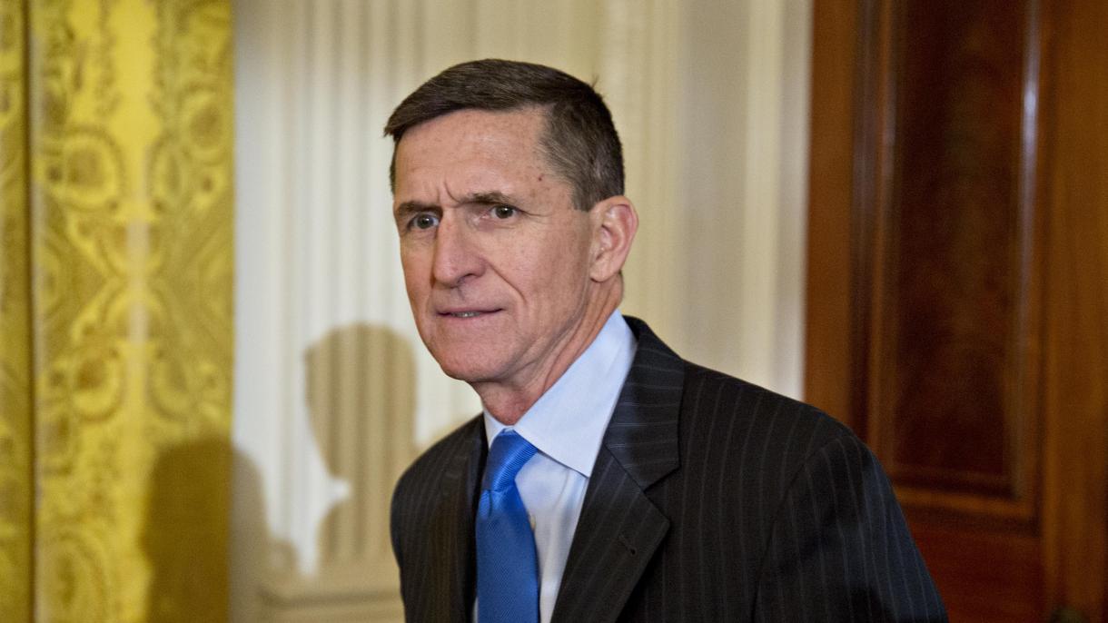 Michael Flynn renuncia como assessor de segurança nacional dos EUA