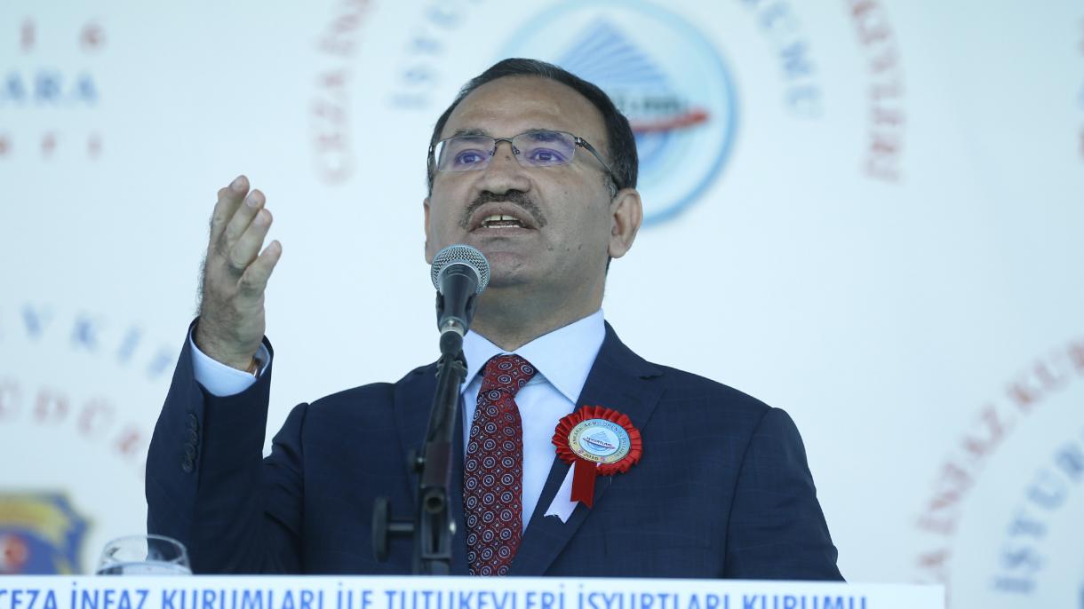 土耳其司法部长称不能遗忘未遂政变之夜