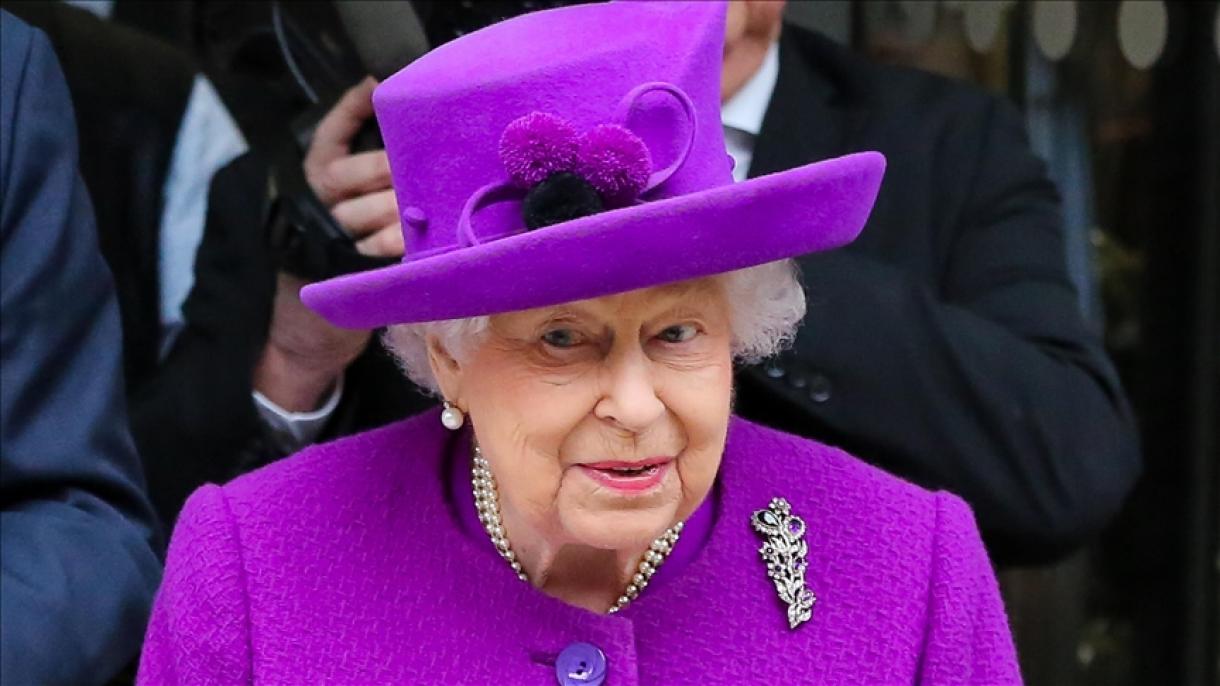 El Palacio de Buckingham anunció la muerte de la reina Isabel II en Escocia