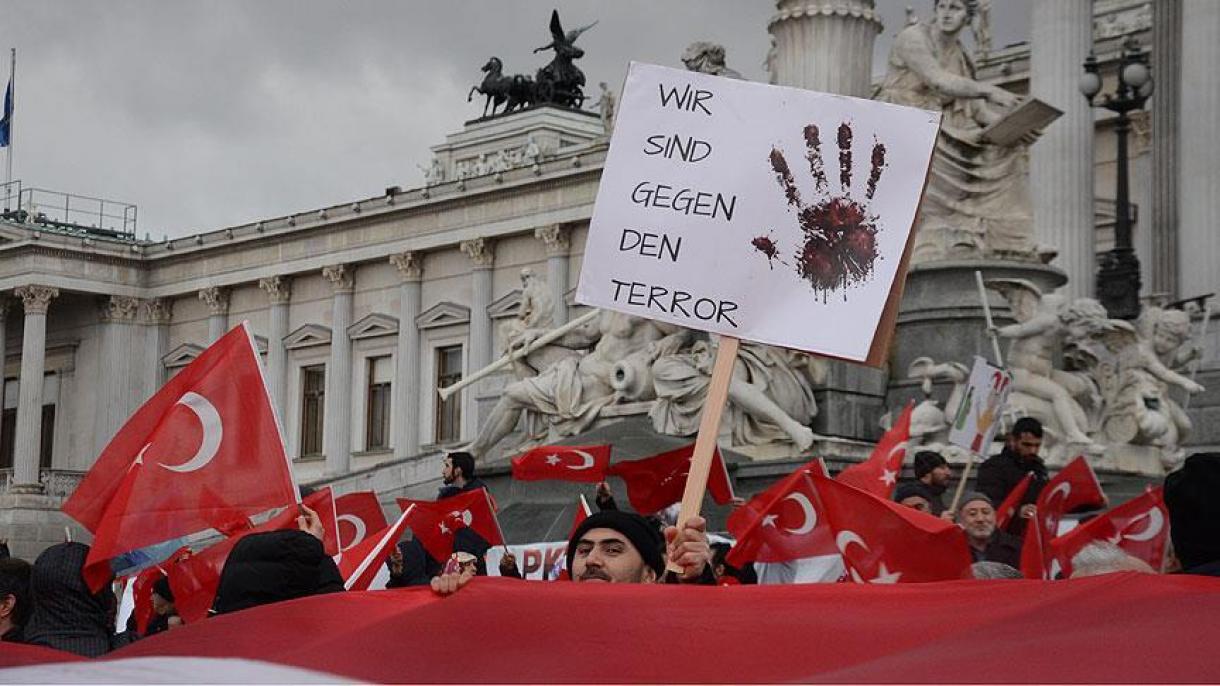 میتینگ حمایت از ترکیه در اتریش