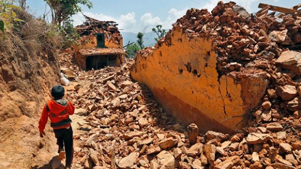尼泊尔强暴雨引发山体滑坡导致4人丧生3人失踪