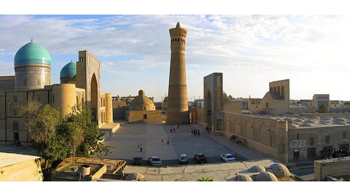 بخارادا سیاحاتچیلیق پوداغی اؤسیأر