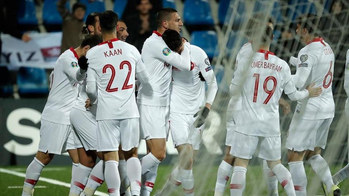 پیروزی تیم ملی فوتبال ترکیه در مسابقات جام ملت های اروپا