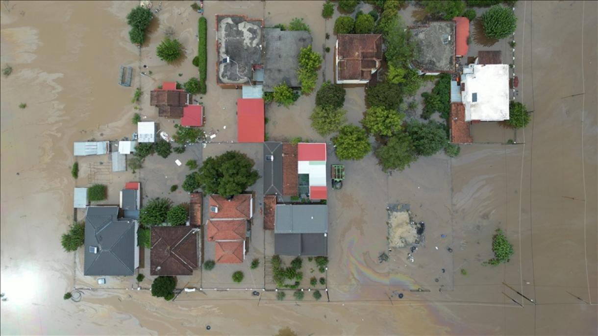 Αυξήθηκε ο αριθμός των νεκρών από τις πλημμύρες στην Ελλάδα