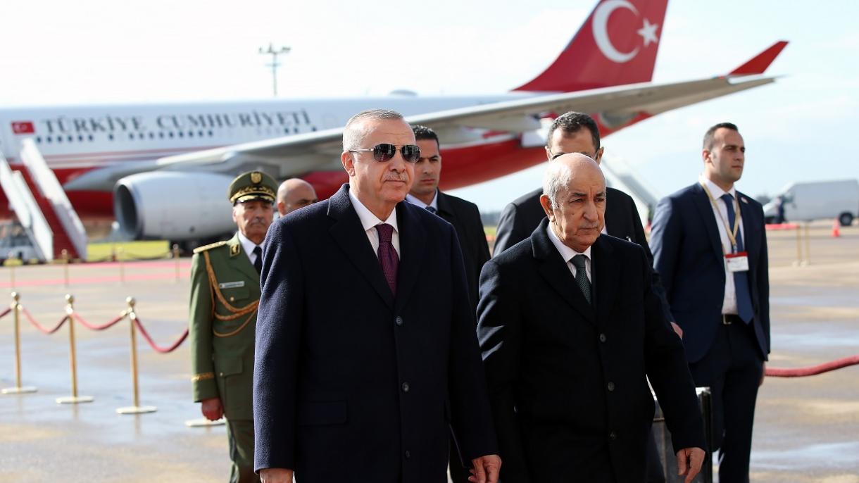ترکی: صدر ایردوان الجزائر پہنچ گئے