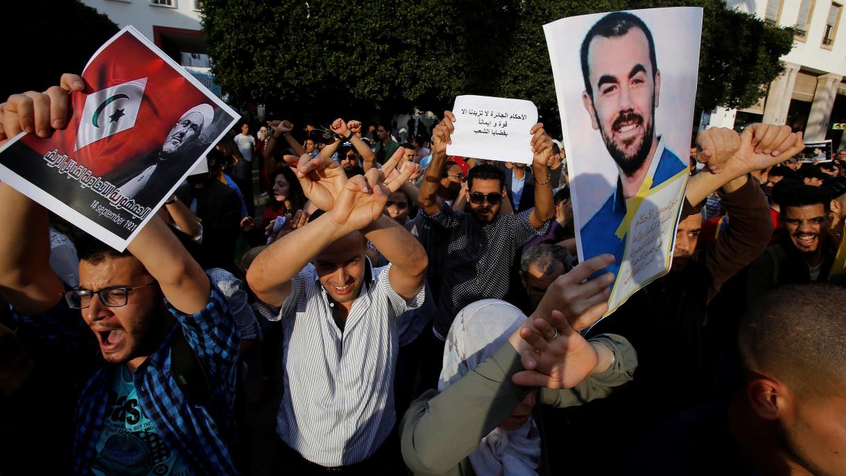 摩洛哥民众抗议当局判处里夫行动党领导人徒刑