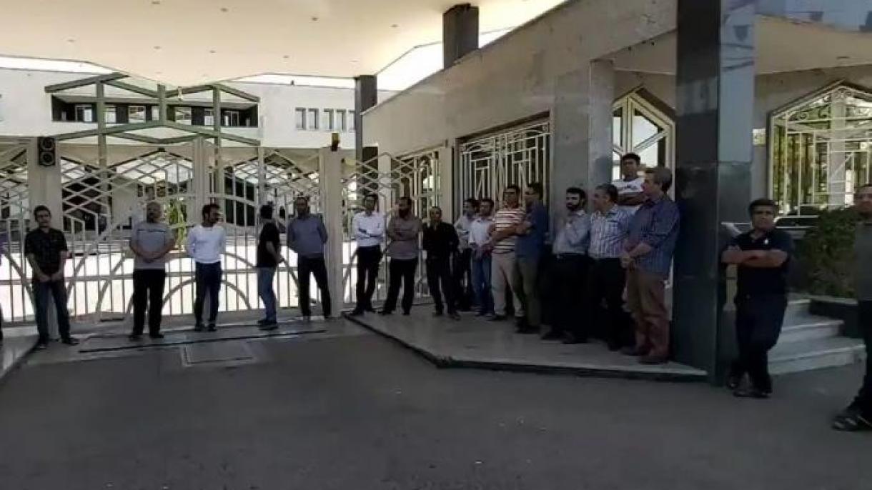 Protesta de obreros iraníes en la ciudad Kazvin