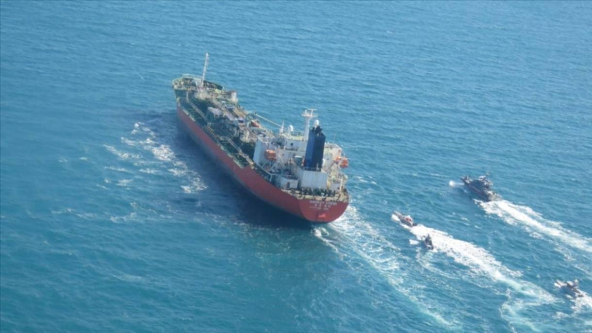İran Vyetnamın neft tankerini sərbəst buraxdı