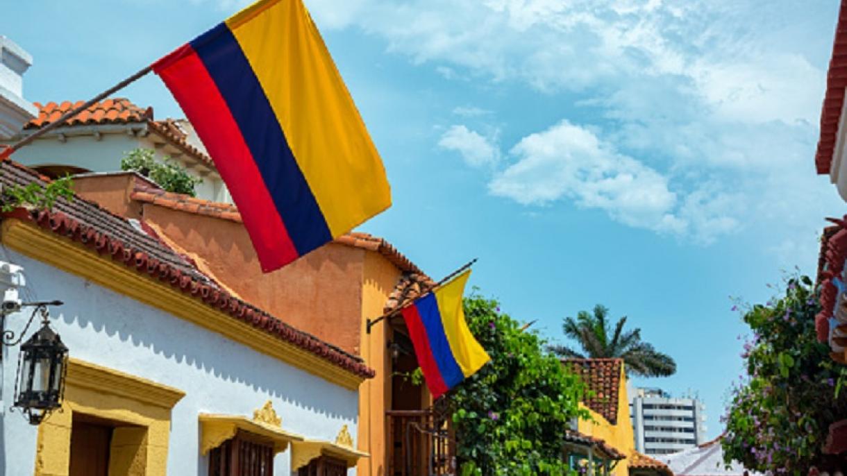 Ataque con explosivos en el Caribe colombiano mata a dos policías