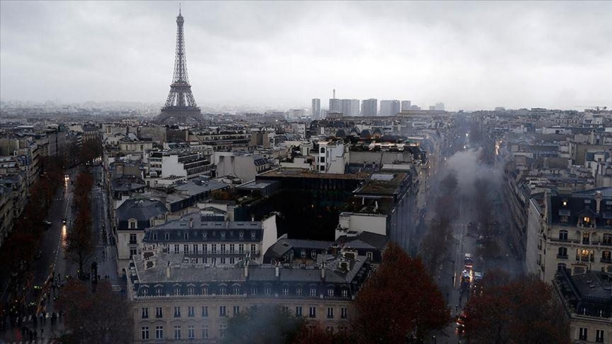 París se convierte en la primera ciudad de Europa que prohíbe los 'scooters' eléctricos de alquiler