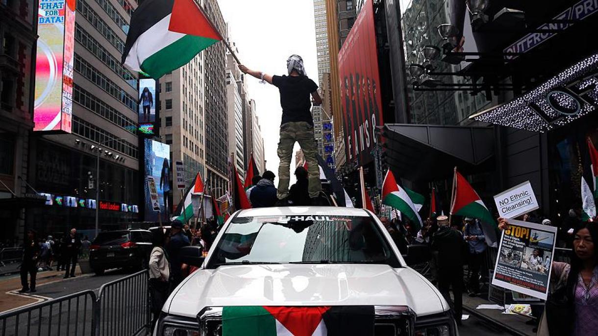 Nýu Ýorkda Ysraýylyň Palestinaly asuda ilata garşy eden gyrgynçylygyna garşy ýöriş geçirildi