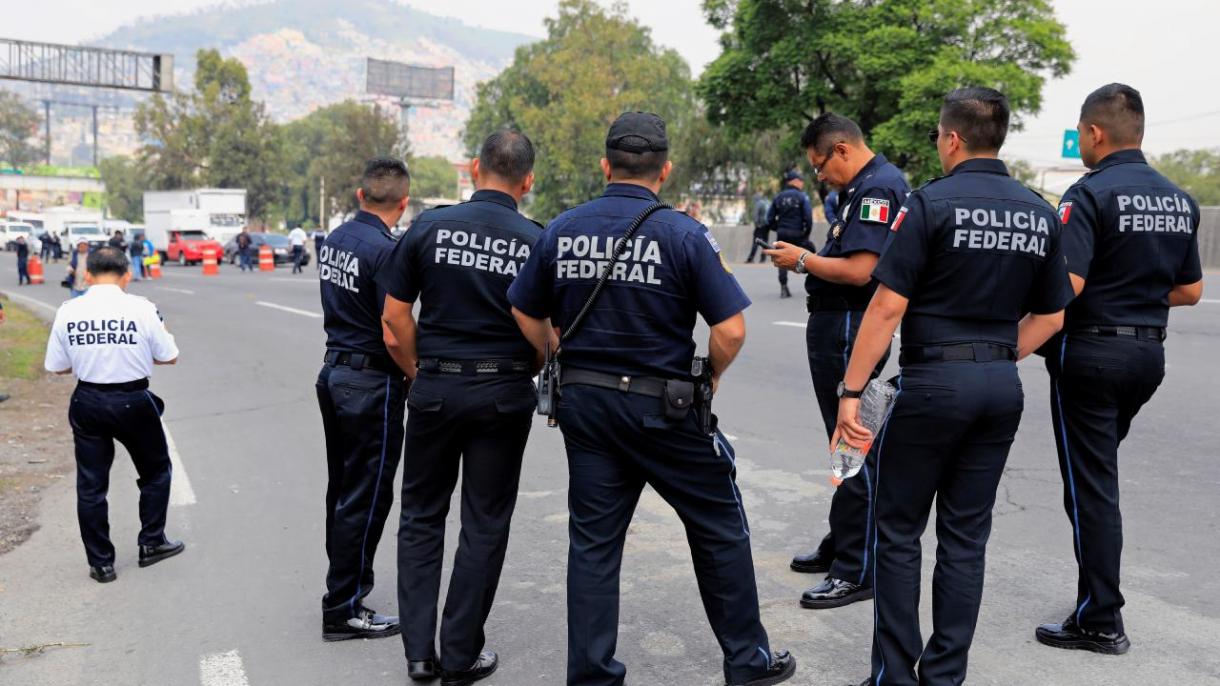 墨西哥警方发动打击帮派行动:13人死亡