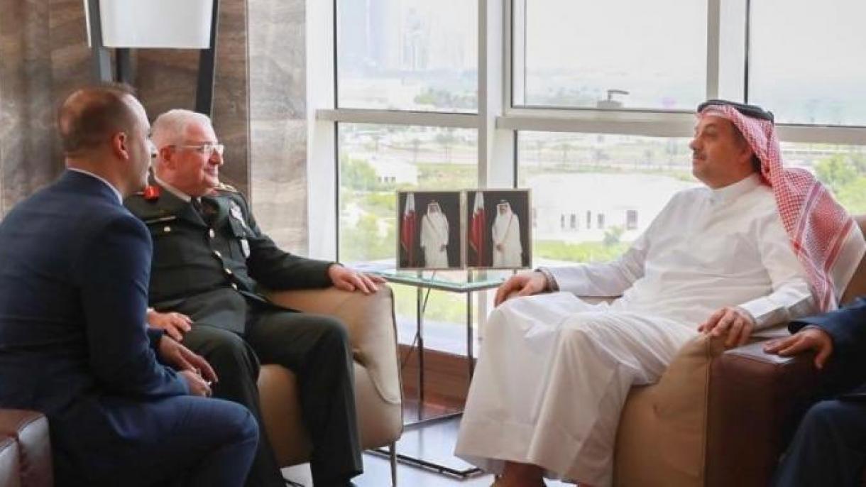 دیدار ارتشبد گولر با وزیر دفاع قطر
