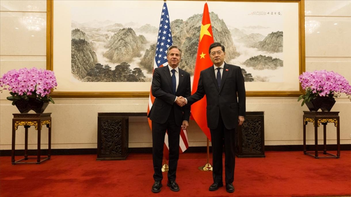 美国国务卿布林肯与中国外长陈刚举行会晤