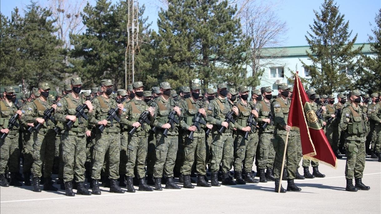 Kosova_UÇK kuruluş yıldönümü kutluma_5.jpg