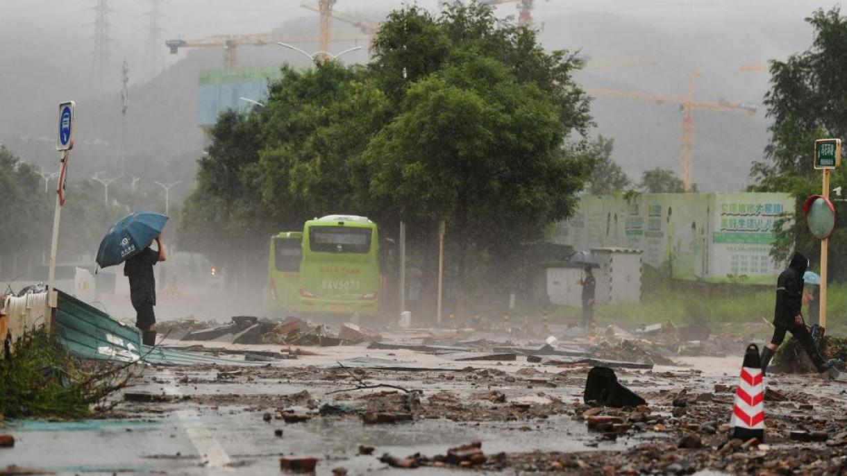 Çində leysan yağışlar nəticəsində 11 nəfər həyatını itirib