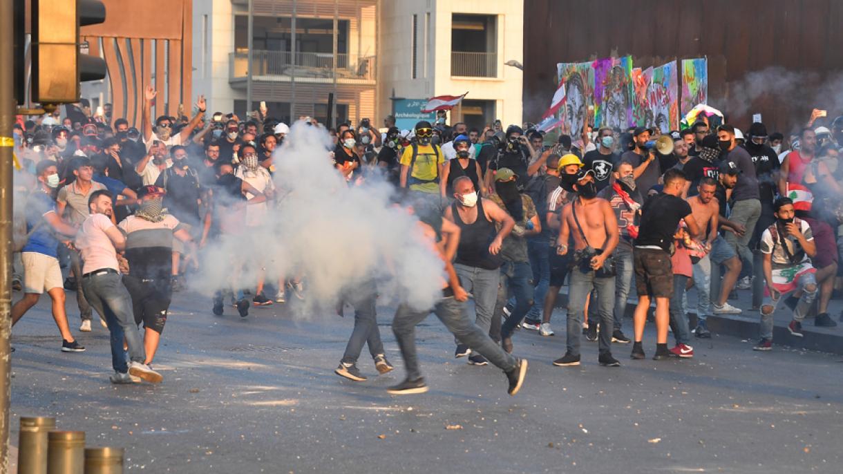 beyrut patlama gostericiler1.jpg