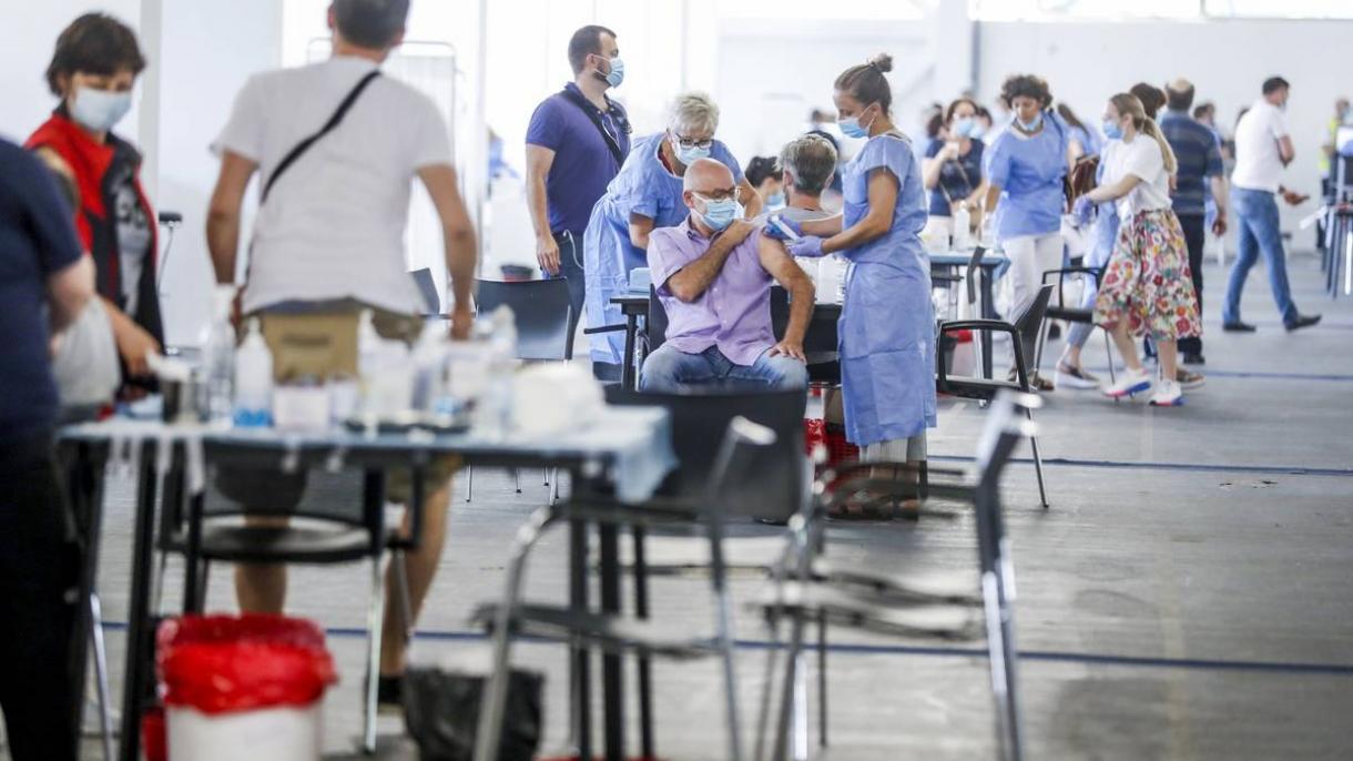Od danas odobrena primjena treće doze i docjepljivanje protiv COVID-19 u Hrvatskoj