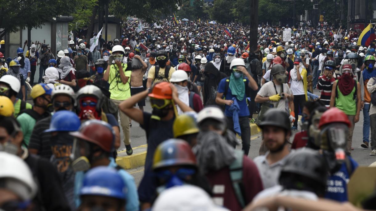 ادامه حوادث خشونت بار در ونزوئلا