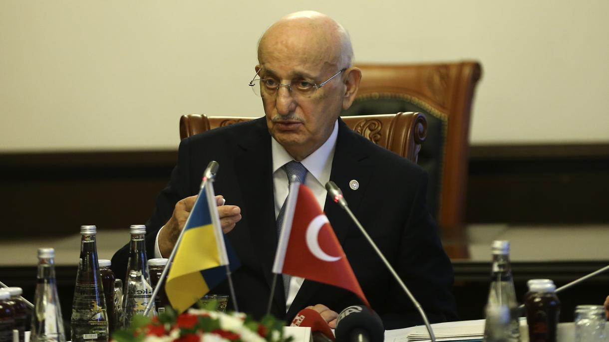 “Näwrüz ğasırlar buyı tınıçlıq häm tuğanlıq xisläreneň nığuına öleş kertä”