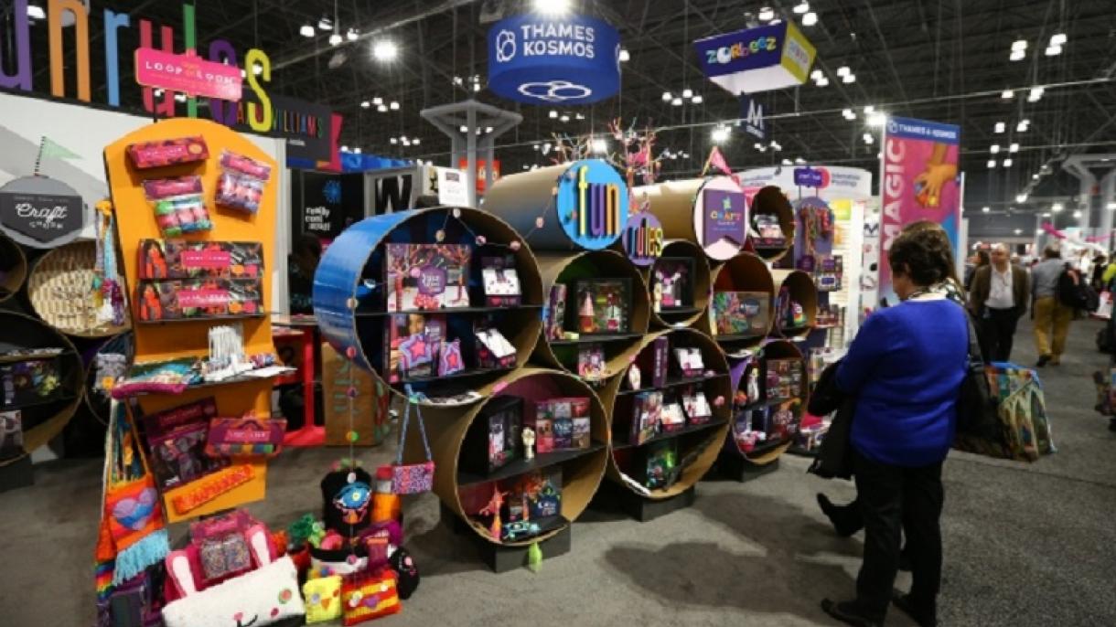 New York - Qendra Javits mirëpret panairin e 115-të të lodrave