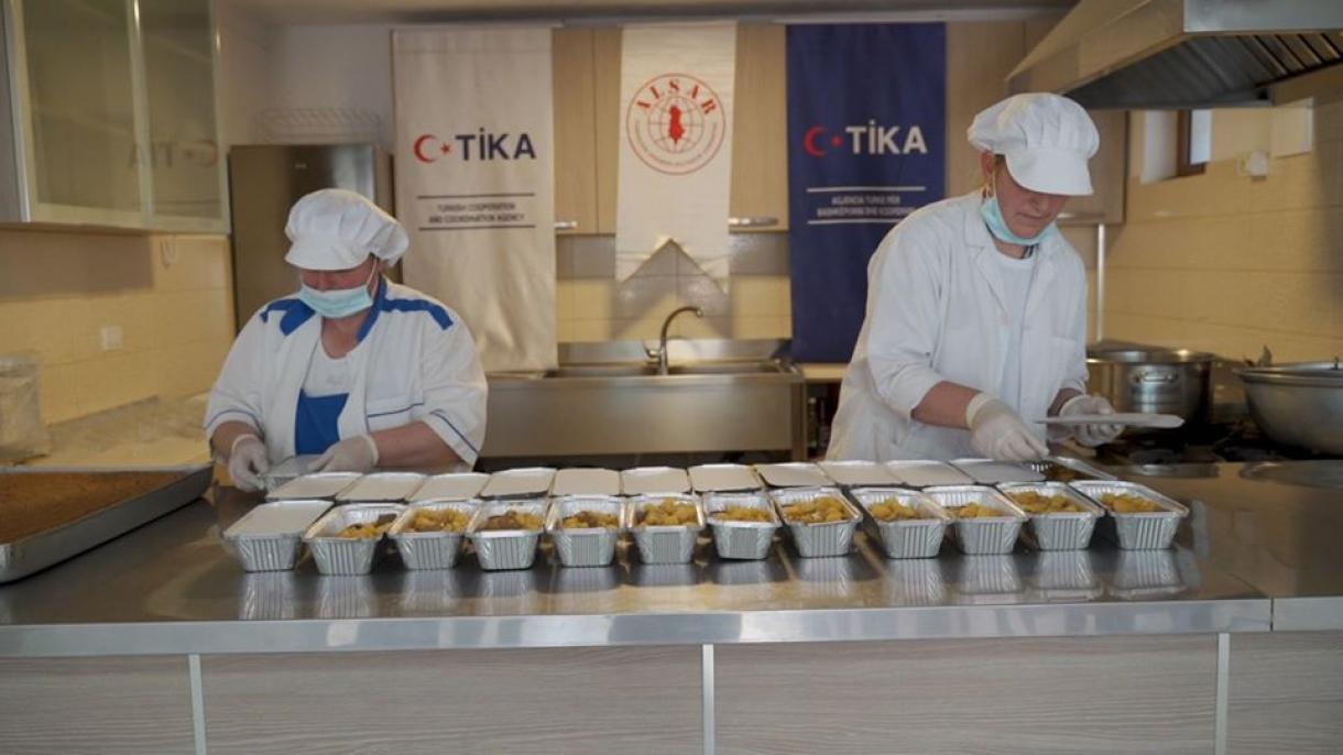 Arnavutluk_ALSAR_iftar_2020_b.jpg