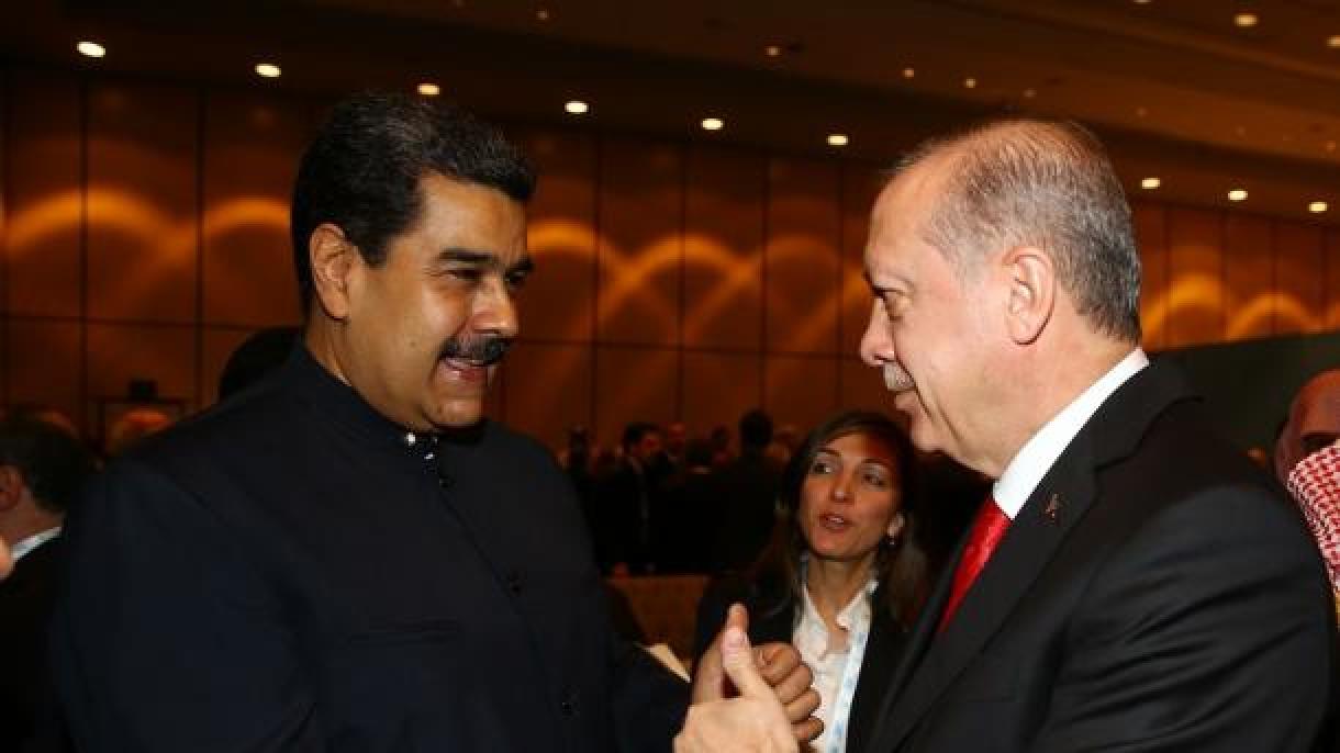 Turquia expressa seu apoio a Maduro