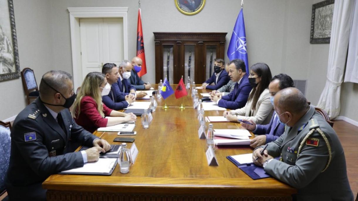 Kosova Savunma Bakanı_Armend Mehaj_Arnavutluk ziyareti_1.jpg