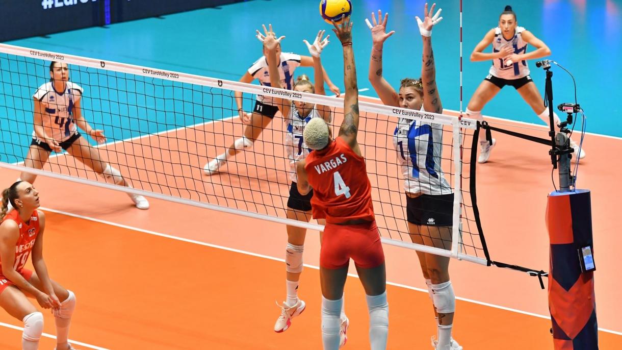 Türkiye Yunanistan A Milli Voleybol Takımı.jpg