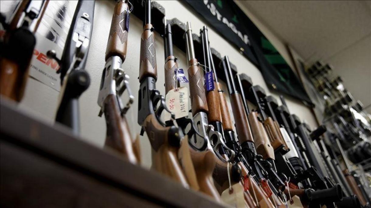 Espagne: destruction de 1 400 armes utilisées par des groupes terroristes