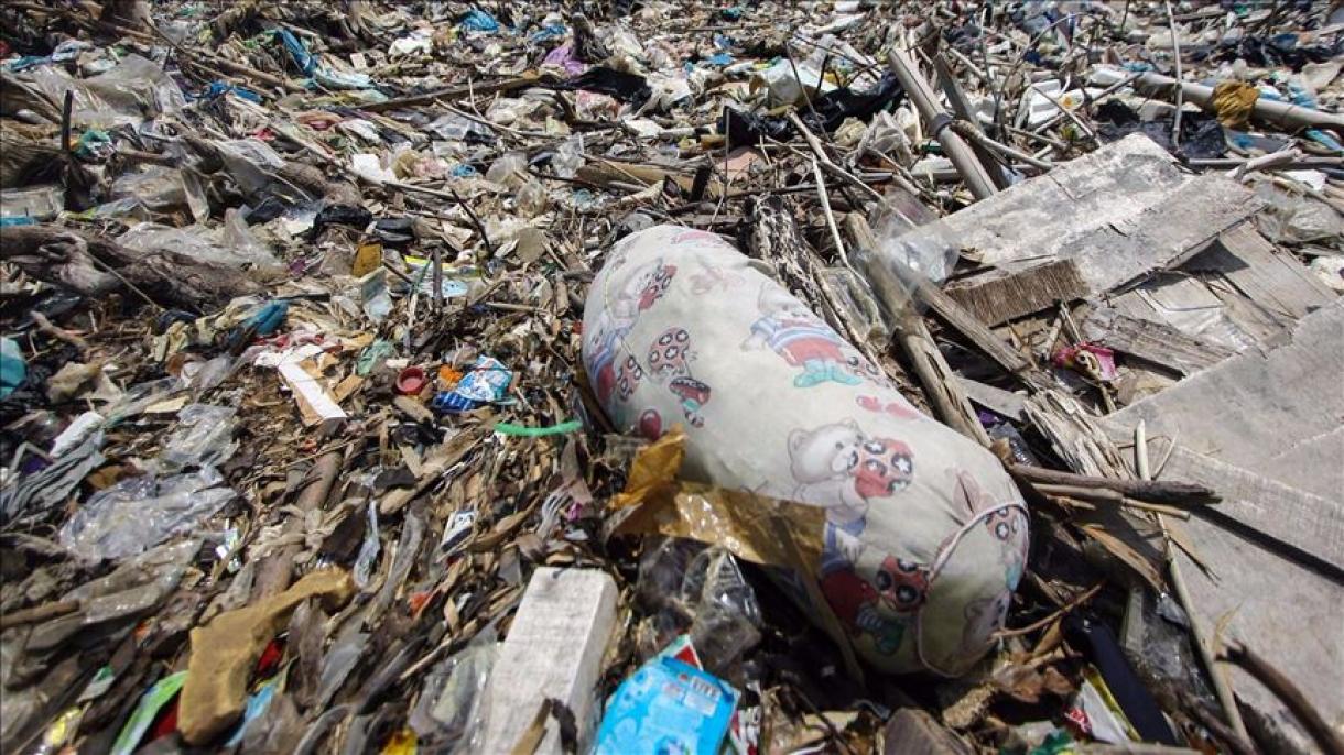 Países del sudeste asiático piden terminar con el vertido de residuos a escalas continentales