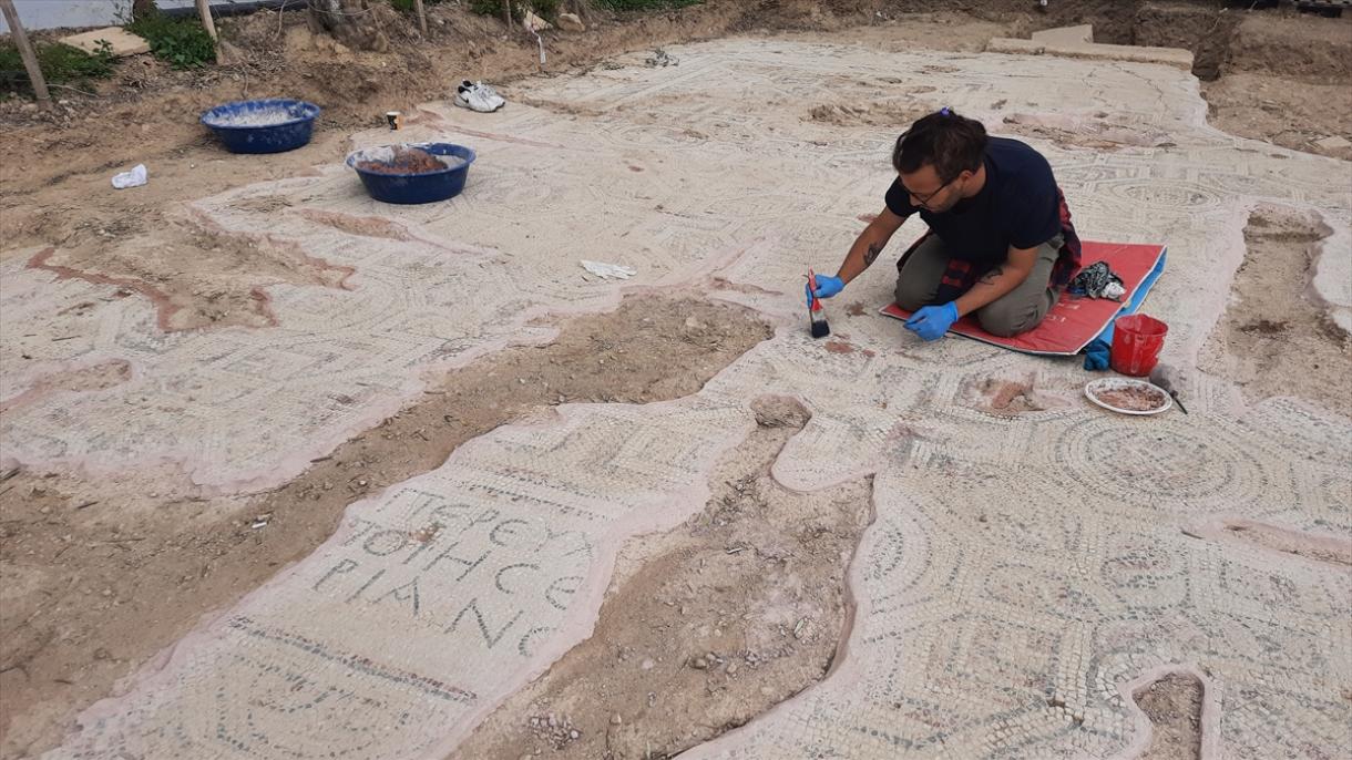 iznik nekropol kazıları3.jpg