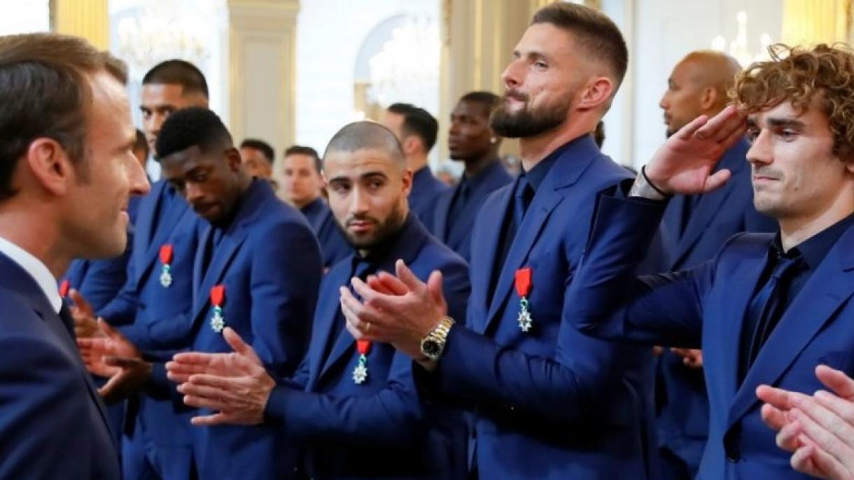 0x0-iste-iki-yuzlu-avrupa-griezmann-da-asker-selami-vermisti-1571131931808.jpg