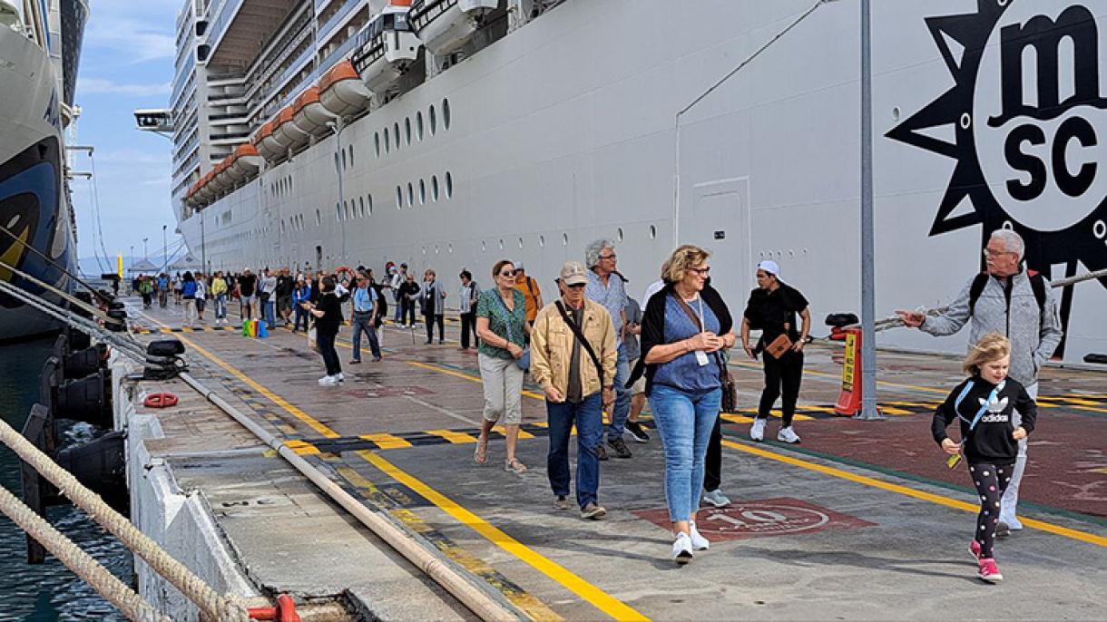 kusadasi kruvaziyer.jpg