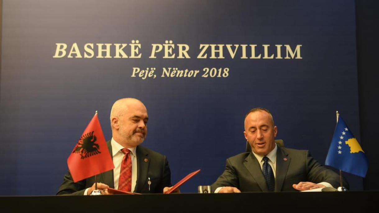 Kosova-Arnavutluk ortak bakanlar kurulu toplantısı_2018_09.jpg