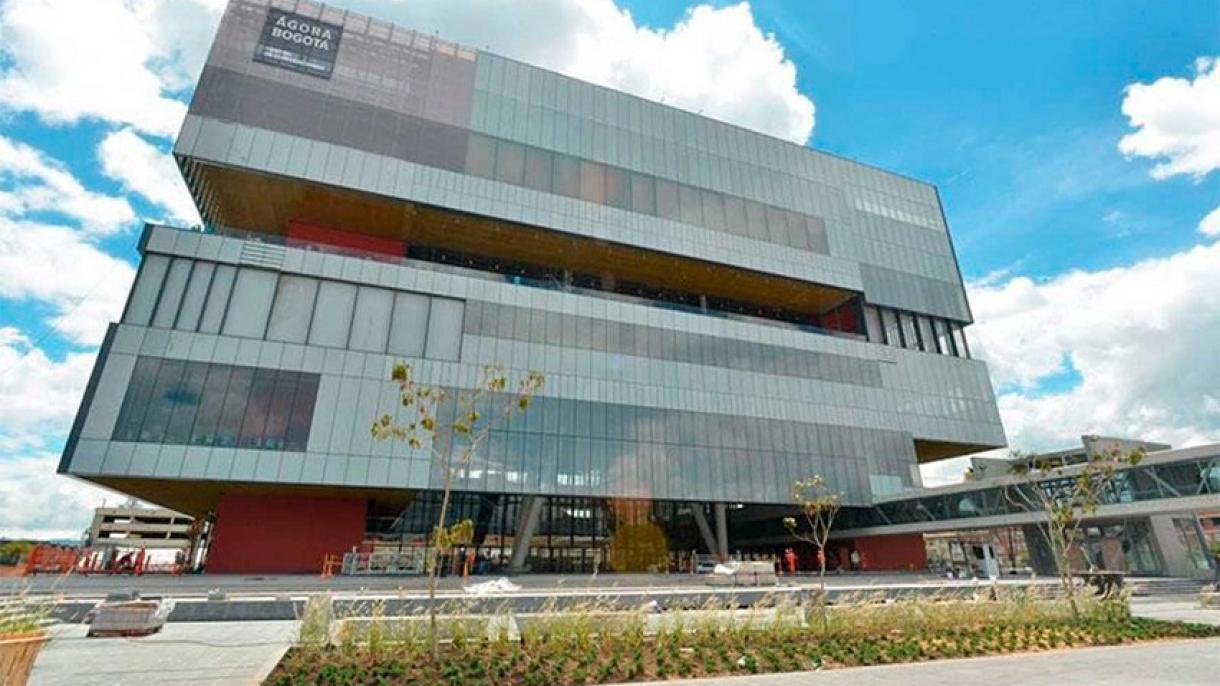 El presidente Santos inaugura en Bogotá el centro de convenciones más moderno de América Latina