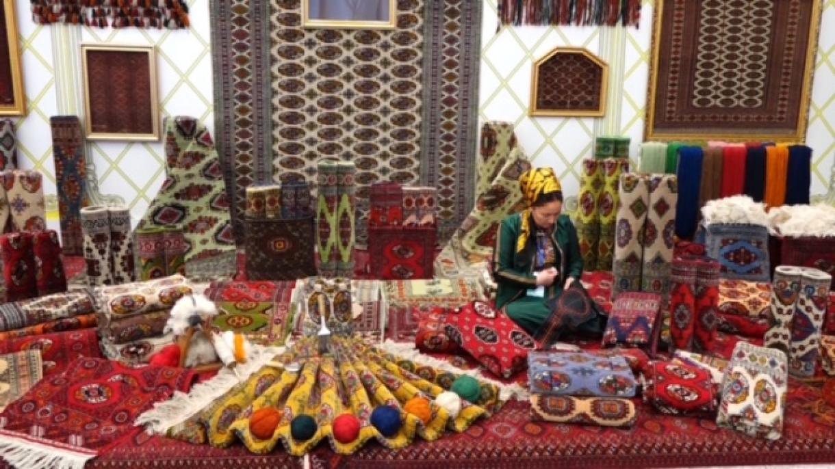 Aşgabatda Türkmenistanyň ykdysady ösüşleriniň sergisi geçirilýär