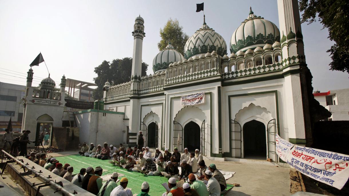 بابری مسجد کیس، آل انڈیا مسلم پرسنل لاءبورڈ ایک مرتبہ پھرمیدان میں
