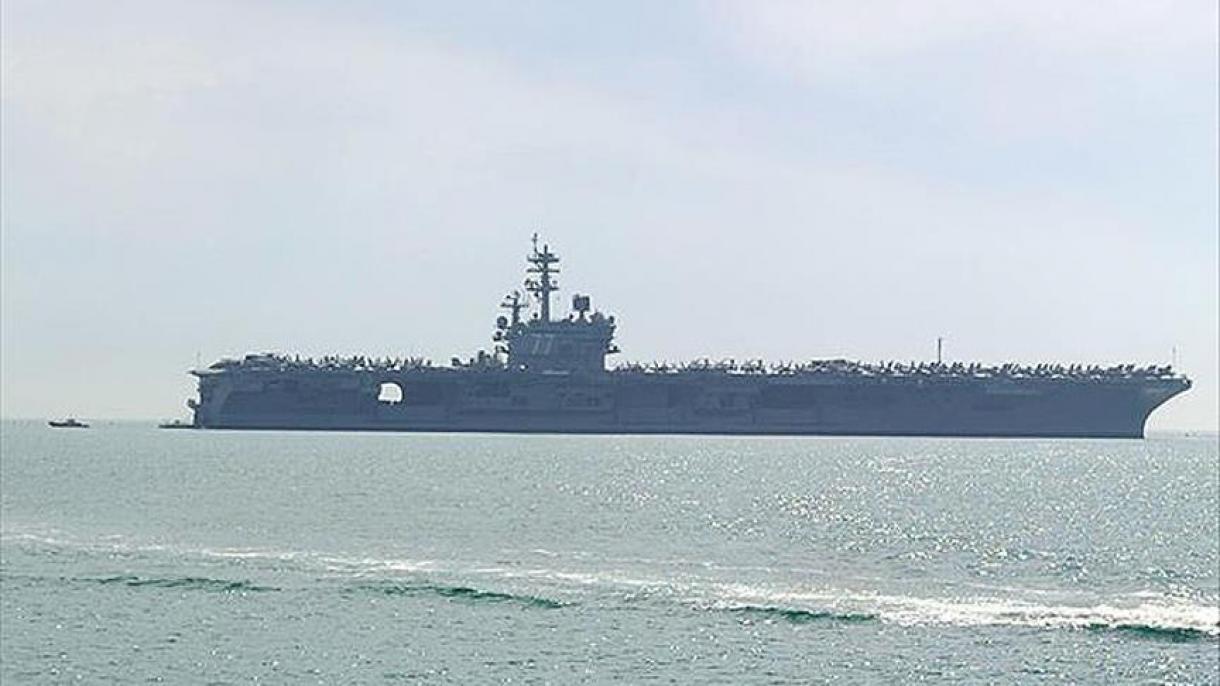 Ракетно нападение срещу американски кораб...