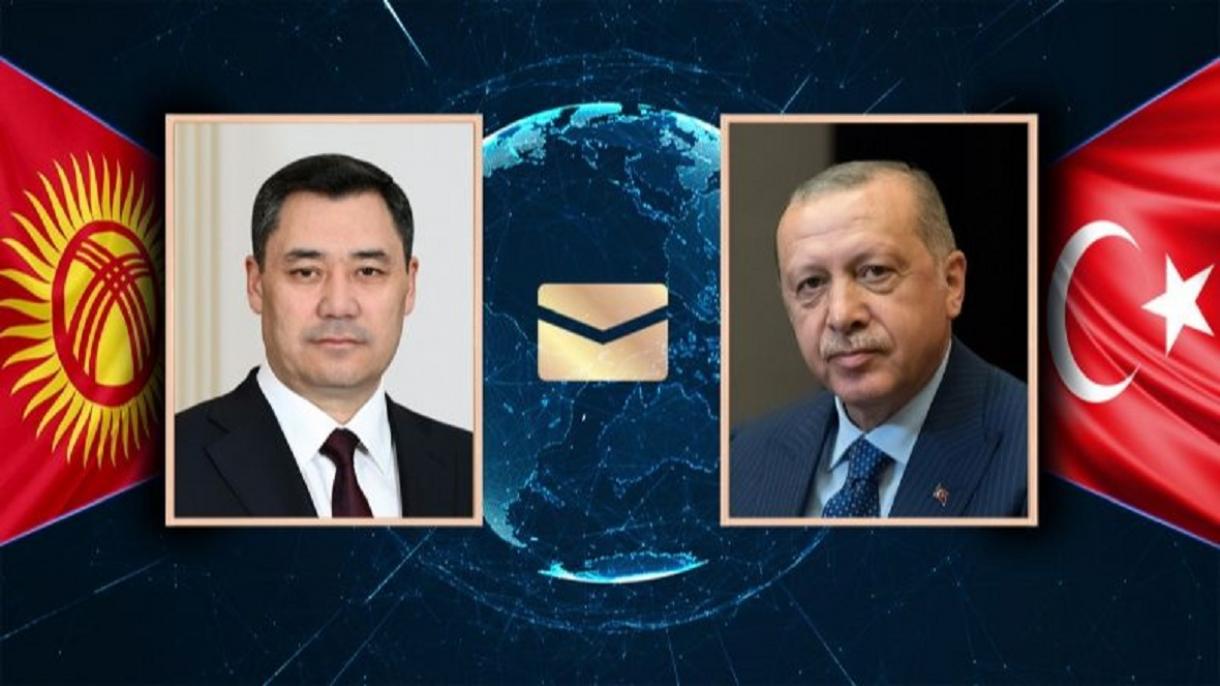 Президент Садыр Жапаров Президент Эрдоганга жер титирөөгө байланыштуу көңүл айтты