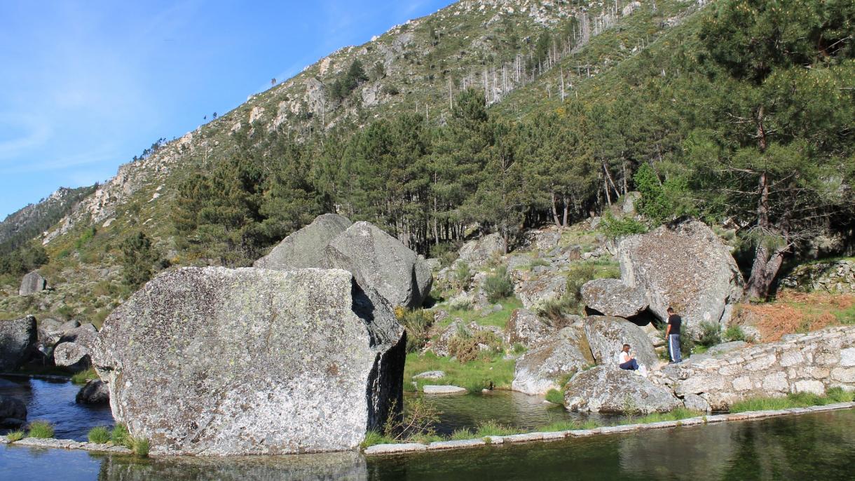 serra-da-estrela-944072_1920.jpg