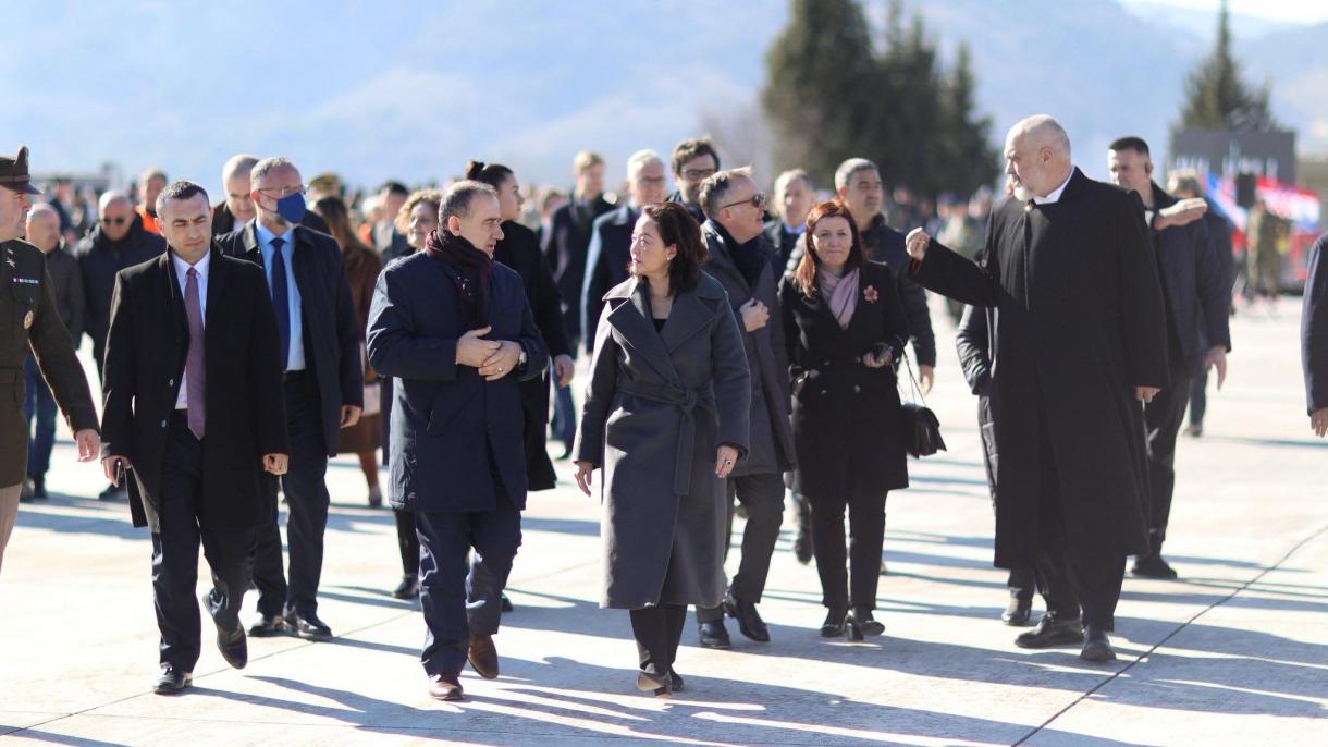 NATO Arnavutluk Kuçova şehrinde hava üssü kuracak_6.jpg