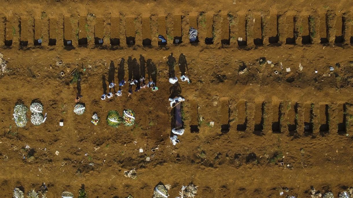 Brasil supera los 300 mil muertos por coronavirus